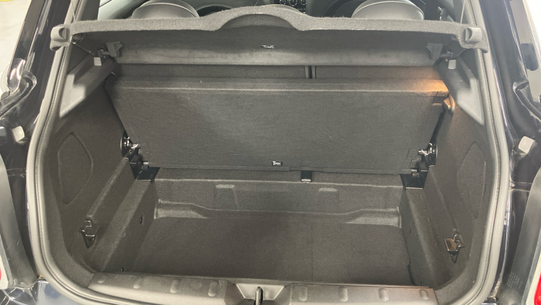 MINI Hatchback 2.0 Cooper S Exclusive 5dr Petrol Hatchback